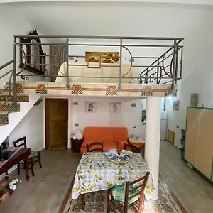 Le_case_di_antonella - Your In Sicilia Casa vacanze Castellammare del Golfo