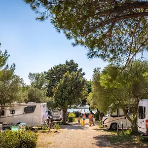 4* Campeggio Maistra Amarin Pitches